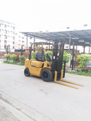 ขายรถยกโฟร์คลิฟท์ยี่ห้อ mitsubishi 2.5 ตัน ดีเซล เสาสูง 5 เมตร ขายรถยกโฟร์คลิฟท์ยี่ห้อ mitsubishi 2.5 ตัน ดีเซล เสาสูง 5 เมตร