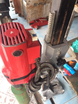 ขายเครื่องคอริ่งมือสอง รุ่นZ1Z-230พร้อมดอก4นิ้วครับ