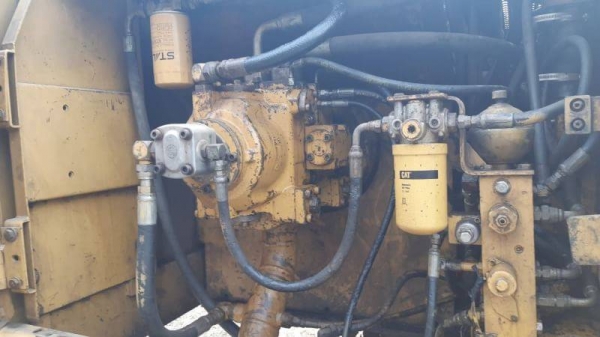 ขาย 490,000 CAT 320 V1  ไฟฟ้าตัด เครื่องดี ปั้มแรง เอวแน่น ช่วงล่างแน่น แอร์หนาว รถพร้อมใช้งาน เอกสารซื้อขาย รถอยู่ สุรินทร์ 064-191-1112