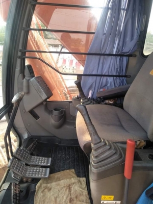 ขาย ฮิตาชิZX200-1 ทะเบียนโอน รถสวยเต็มทุกระบบ ขาย ฮิตาชิZX200-1 ทะเบียนโอน รถสวยเต็มทุกระบบ