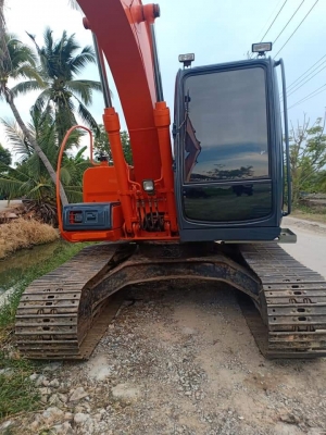 ขายจ้า..HITACHI EX120-5 เก่าใน สภาพสวย เครื่องปั๊มแห้ง  10,xxxชั่วโมง  พร้อมใช้  เอกสารอินซอย โทร 089-3818694 จ๊อย