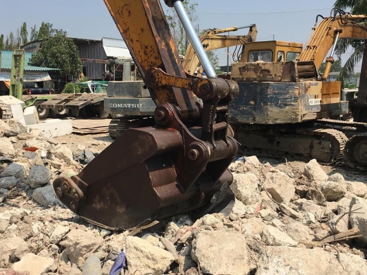 ขายรถแบคโฮ MS 160 มือสอง ขายรถแบคโฮ MS 160 มือสอง