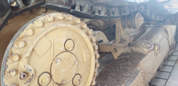 ขาย แทรคเตอร์ CAT  D4H เกียร์ตัด เอกสารเล่มทะเบียน