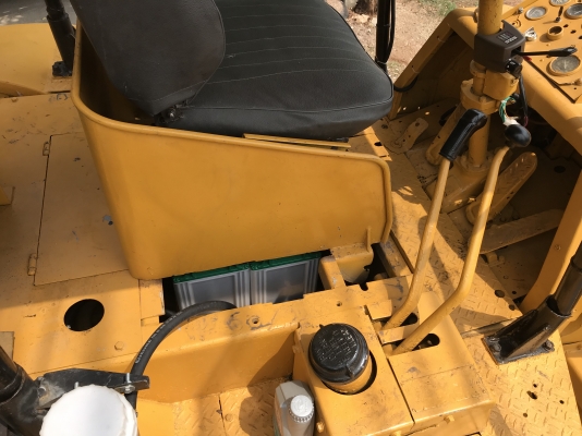 ขายรถตัก Caterpillar 950 สภาพดี โทร.093-992 4990