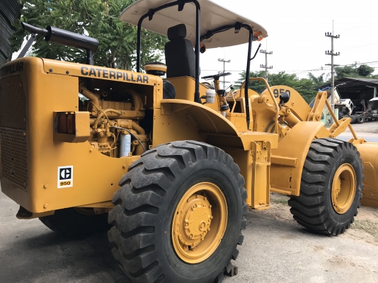ขายรถตัก Caterpillar 950 สภาพดี โทร.093-992 4990