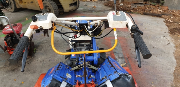 รถพรวนยกร่อง 8 แรง รถพรวนยกร่อง 8 แรง