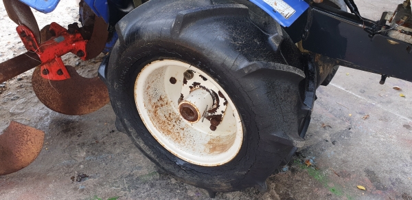 รถพรวนยกร่อง 8 แรง รถพรวนยกร่อง 8 แรง