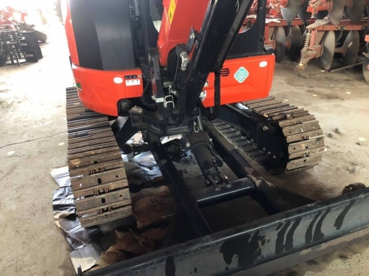 เสนอขายรถขุดคูโบต้ามือสอง รุ่น U35 เสนอขายรถขุดคูโบต้ามือสอง รุ่น U35