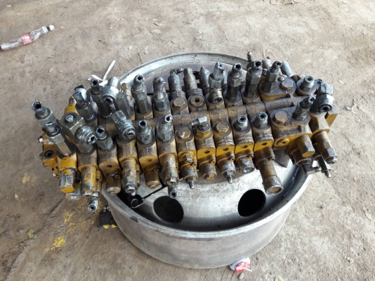 ขายแพคอนโทรลสำหรับรถขุด CAT-305SR