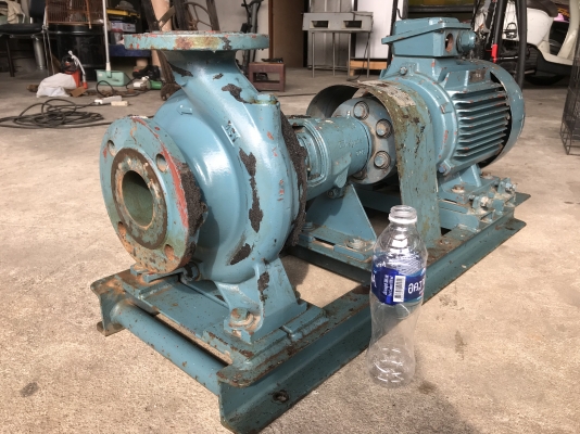 ขายชุดปั๊มน้ำหอยโข่ง Calpeda 10HP. 380V made in Italy ขนาดเข้า 2.5นิ้ว ออก 2นิ้ว แรงดันสูง สภาพสวยใหม่มาก หมุนนิ่ม พร้อมใช้งาน