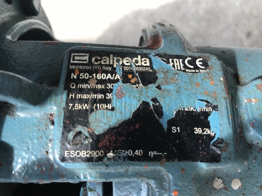 ขายชุดปั๊มน้ำหอยโข่ง Calpeda 10HP. 380V made in Italy ขนาดเข้า 2.5นิ้ว ออก 2นิ้ว แรงดันสูง สภาพสวยใหม่มาก หมุนนิ่ม พร้อมใช้งาน