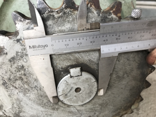 ขายหัวเกียร์ทดรอบ AOKI Wormgear LB5 เบอร์ 100 อัตราทด 1:60 made in Japan สภาพสวยเดิมๆ หมุนนิ่มแรงบิดเยอะ พร้อมใช้งาน