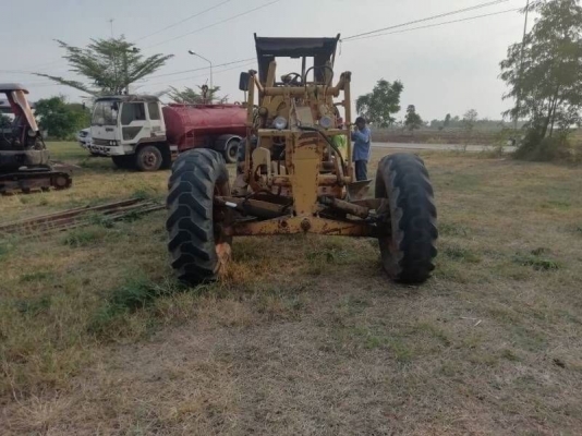 ขาย 245,000 บาท KOMATSU GD37-6H เครื่อวดี เกียร์แรง สภาพพร้อมใช้ เอกสารชื้อขาย  รถอยู่  นครราชสีมา โทร 0610710295  สนใจ รายการสินค้า อื่นๆ ที่ เว็ปไชค์ Truck2Hand https://www.truck2hand.com/index.php?actions=content/search&amp;member_id=136193  Facebook ส