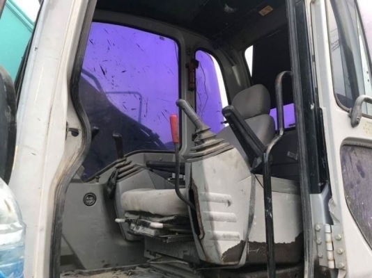 ขาย 790,000 ต่อรอง KOBELCO SK200 MARK 6 YN07 ทำงาน 17,xxx ชม.เครื่องดี ปั้มแรง โช่หนา เอวแน่น ไฟฟ้าครย เอกสารเล่มทะเบียน  รถอยู่  สุรินทร์ โทร 0610710295  สนใจ รายการสินค้า อื่นๆ ที่ เว็ปไชค์ Truck2Hand https://www.truck2hand.com/index.php?actions=content