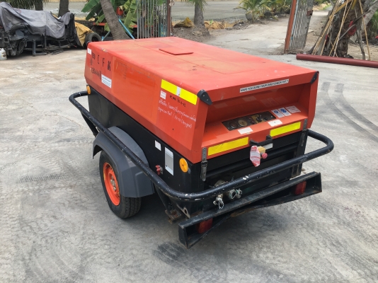 ขายเครื่องลมสนามแบบมีล้อลากจูง สินค้านำเข้าไม่เคยใช้ในไทย ขายเครื่องลมสนามแบบมีล้อลากจูง สินค้านำเข้าไม่เคยใช้ในไทย