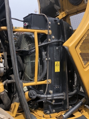 ขายรถตักล้อยาง CAT 962H นำเข้าเองจากญี่ปุ่น สภาพสวยพร้อมใช้ มีVDOการทำงานครับ ขายรถตักล้อยาง CAT 962H นำเข้าเองจากญี่ปุ่น สภาพสวยพร้อมใช้ มีVDOการทำงานครับ