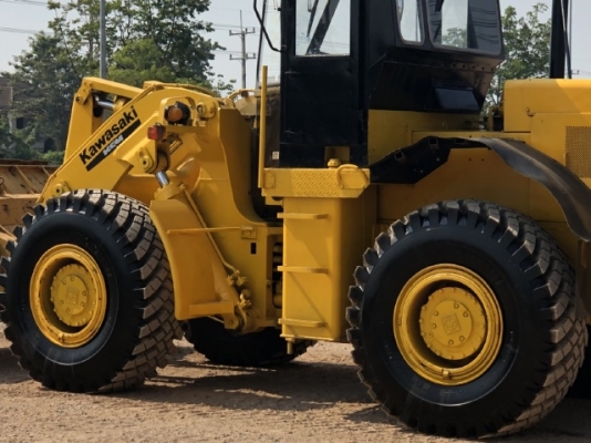 ขายรถตักล้อยาง KAWASAKI KLD80Z (เทียบเท่า WA350) นำเข้าเองจากญี่ปุ่น สภาพสวยพร้อมใช้ มีVDOการทำงานครับ