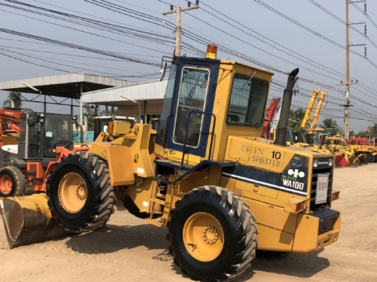ขายรถตักล้อยาง KOMATSU WA100-1 นำเข้าเองจากญี่ปุ่น สภาพสวยพร้อมใช้ มีVDOการทำงานครับ
