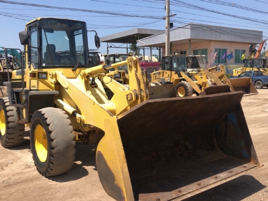 ขายรถตักล้อยาง KOMATSU WA200-3E แขนยาวพิเศษ รถนอกนำเข้าจากญี่ปุ่น สภาพสวยพร้อมใช้