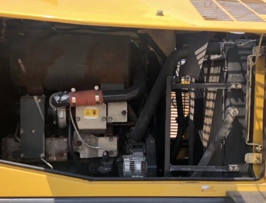 ขายรถตักล้อยาง KOMATSU WA320-5 นำเข้าเองจากญี่ปุ่น สภาพสวยพร้อมใช้ มีVDOการทำงานครับ