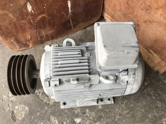 ขายมอเตอร์ไฟฟ้า Hitachi 15HP. 380V 1450rpm. สภาพสวยเดิมๆ หมุนนิ่ม พร้อมใช้งาน ขายมอเตอร์ไฟฟ้า Hitachi 15HP. 380V 1450rpm. สภาพสวยเดิมๆ หมุนนิ่ม พร้อมใช้งาน