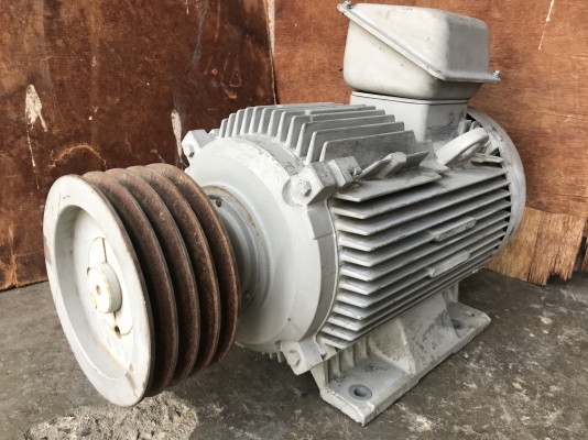 ขายมอเตอร์ไฟฟ้า Hitachi 15HP. 380V 1450rpm. สภาพสวยเดิมๆ หมุนนิ่ม พร้อมใช้งาน