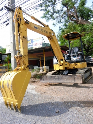 รุ่นใหม่ล่าสุดสเป๊กศนูย์ KOMATSU 40MR-3 <มีVDOให้ชม>รถเก่านอกมีเอกสารอินวอย☎️ติดต่อ 085-5632278 (ราคาต่อรองได้)
