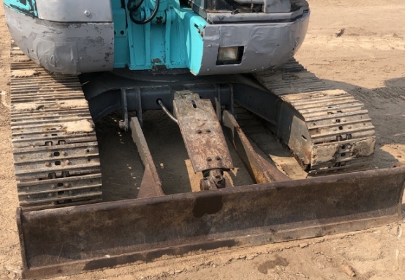 ขายรถขุด KOBELCO SK50UR-2 นำเข้าเองจากญี่ปุ่น สภาพสวยพร้อมใช้ มีVDOการทำงานครับ