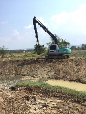 ขาย 1,690,000 KOBELCO sk200-6 YN10  บูมยาว 16 เมตร พร้อมบูมสั้นอีก 1 ชุด เครื่องดี ปั๊มแรง เอวแน่น แอร์หนาว รถสวยพร้อมใช้ เอกสารใบแจ้งจำหน่าย รถอยู่ ราชบุรี 090-772-3710 090-772-3708