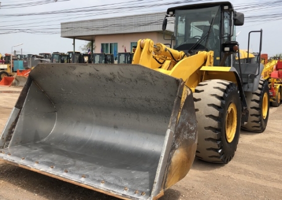 ขายรถตักล้อยาง HITACHI ZW220 ปี 2013 นำเข้าเองจากญี่ปุ่น สภาพสวยพร้อมใช้ มีVDOการทำงานครับ ขายรถตักล้อยาง HITACHI ZW220 ปี 2013 นำเข้าเองจากญี่ปุ่น สภาพสวยพร้อมใช้ มีVDOการทำงานครับ