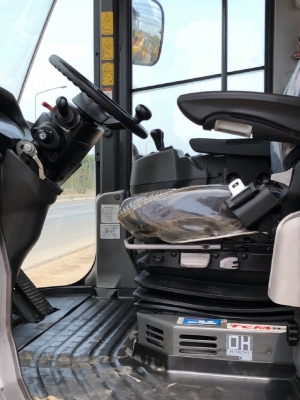 ขายรถตักล้อยาง HITACHI ZW220 ปี 2013 นำเข้าเองจากญี่ปุ่น สภาพสวยพร้อมใช้ มีVDOการทำงานครับ ขายรถตักล้อยาง HITACHI ZW220 ปี 2013 นำเข้าเองจากญี่ปุ่น สภาพสวยพร้อมใช้ มีVDOการทำงานครับ