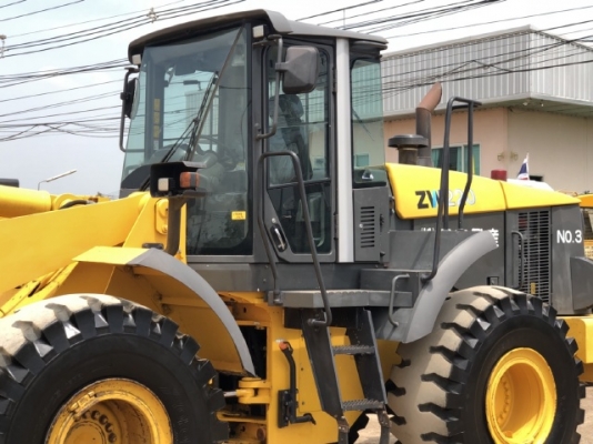 ขายรถตักล้อยาง HITACHI ZW220 ปี 2013 นำเข้าเองจากญี่ปุ่น สภาพสวยพร้อมใช้ มีVDOการทำงานครับ ขายรถตักล้อยาง HITACHI ZW220 ปี 2013 นำเข้าเองจากญี่ปุ่น สภาพสวยพร้อมใช้ มีVDOการทำงานครับ