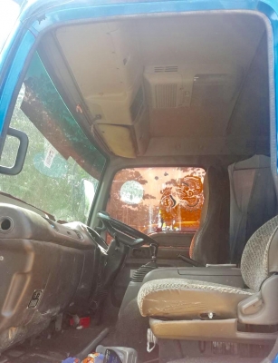 ISUZU DECA 195 HP 6HE1 หกล้อดั๊มพ์ เครื่องแน่นแรงดี ภายในสวยครบ แอร์เย็น เพาเวอร์ เบรคทริ๊ปฟี้ ช