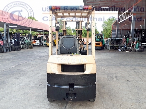 ขาย รถโฟล์คลิฟท์ TOYOTA รุ่น 7-FD18