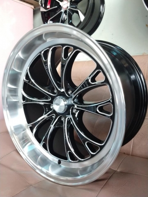 แม็กใหม่เวลเขากวาง ขอบ 18 ใส่รถกระบะ 5 รู 114