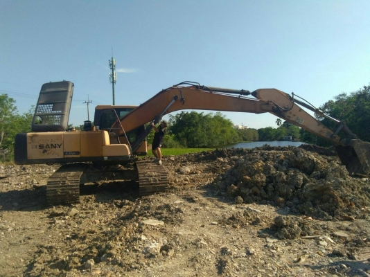 ขาย 1,100,000 SANY sy 215c เล่มทะเบียน 9,000 ชม. ไฟฟ้าครบ เครื่องดี ปั้มแรง เอวแน่น ช่วงล่างสวย รถพร้อมใช้เอกสารพร้อมโอน รถอยู่ ปทุมธานี 064-191-1112