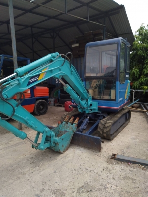 รถแบคโฮ KOBELCO SK027 รถเก่านอกนำเข้า ยังไม่เคยใช้งานในไทย มีระบบเต่า-กระต่าย มีแอร์เย็น รถเร็วแรง สภาพดีพร้อมใช้งาน มีเอกสารใบอินวอยซ์