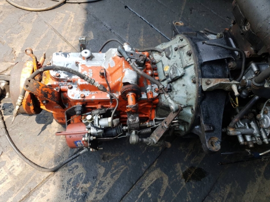 เครื่อง  6bd1    เทอร์โบ 200 แรง  พร้อมเกียร์  (ใบคุม)