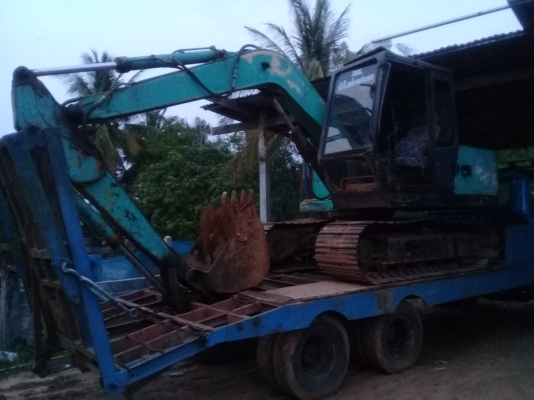 รถแบคโฮ