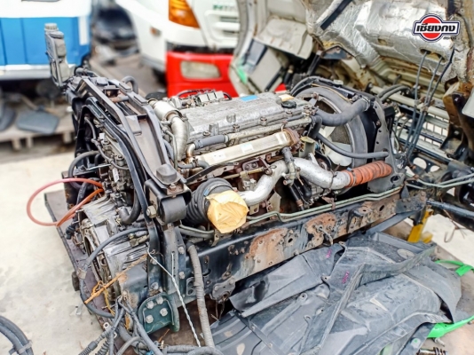 หัวเก๋ง  FUSO 629  หัวกว้าง พร้อมเครื่องยนต์ 6M60 Turbo สีเขียวจี๊ดสวยมากเลยครับ