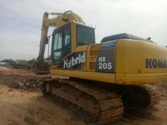 ขายโคมัตสุ Hybrid 205 4สูบ 148แรงม้า เอกสารใบแจ้งจำหน่ายพร้อมทำเล่ม รถสวย รถพร้อมทำงานเอวแน่น โซดาทำงานไม่โหลด  ไฟฟ้าครบ