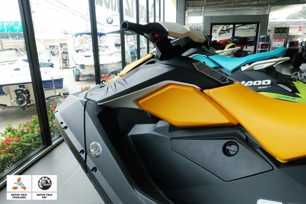SEADOO SPARK 90HP 2018 เหมาะกับมือใหม่ทุกรุ่นทุกวัย