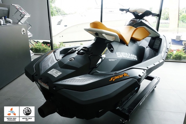 SEADOO SPARK 90HP 2018 เหมาะกับมือใหม่ทุกรุ่นทุกวัย