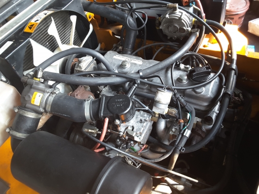 1.5 ตันเสายกสูง 3 เมตรงาสไลน์ซ้ายขวาเกียร์ออโต้ สนใจ 0813535948