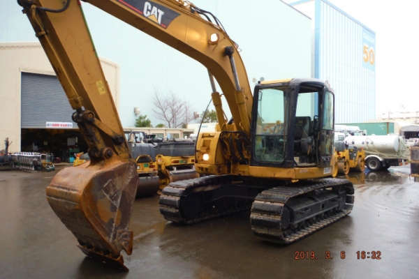 รถขุด 12 ตัน CAT313CCR มือสองญี่ปุ่น