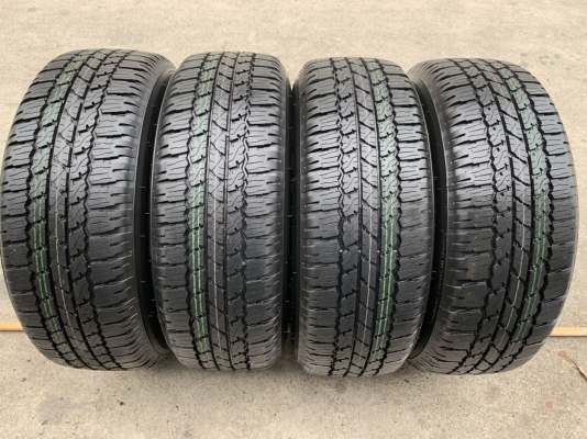 ล้อแม็กป้ายแดง Toyota Revo ขอบ 17 พร้อมยางใหม่ป้ายแดง 265-65-17 Bridgestone ปี 19 สดใหม่ สวยกริ๊บๆ ล้อแม็กป้ายแดง Toyota Revo ขอบ 17 พร้อมยางใหม่ป้ายแดง 265-65-17 Bridgestone ปี 19 สดใหม่ สวยกริ๊บๆ