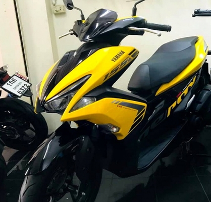 aerox ปี2018 สีเหลือง รถสวยไมล์น้อย 1 พันโล น้องๆป้ายแดงเลย 52900