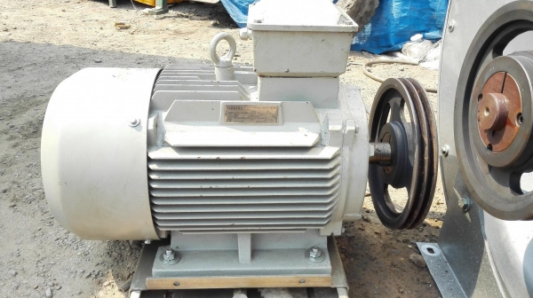 โบลเวอร์ดูดเป่าอากาศ NICOTRA ขนาดใบพัด 24&rdquo; มอเตอร์ 20 HP 1460 RPM 380V