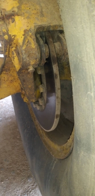 ขายรถตักล้อยาง CATERPILLAR 920 ดินเบรคหน้าหลัง มีเล่มทะเบียน สนใจโทร 081-970-1072