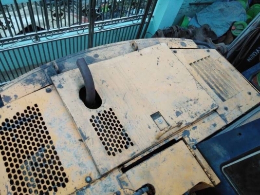 ขาย 365,000 บาท KOBELCO SK60 MARK6 (บุ้งกี๋ + หัวเจาะ ) เครื่องดี ปั้มแรง โช่หนา เอวแน่น สภาพพร้อมใช้ เอกสารชื้อขาย  รถอยู่  นครปฐม โทร 0610710295  สนใจ รายการสินค้า อื่นๆ ที่ เว็ปไชค์ Truck2Hand https://www.truck2hand.com/index.php?actions=content/search